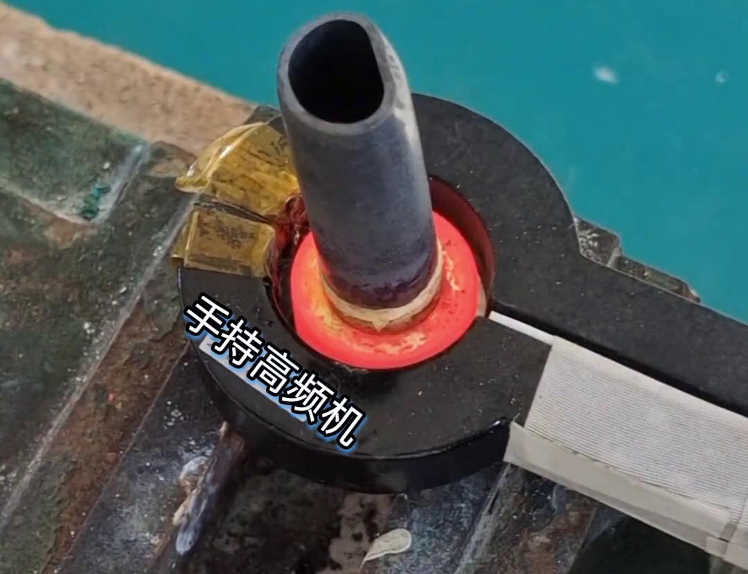 手持式高頻焊接機具有焊接速度快、焊接質量高、操作簡單等優(yōu)點